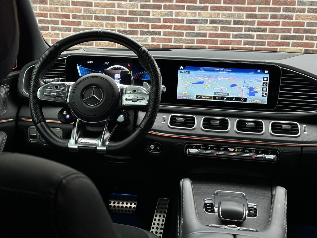 41076474-57.jpg