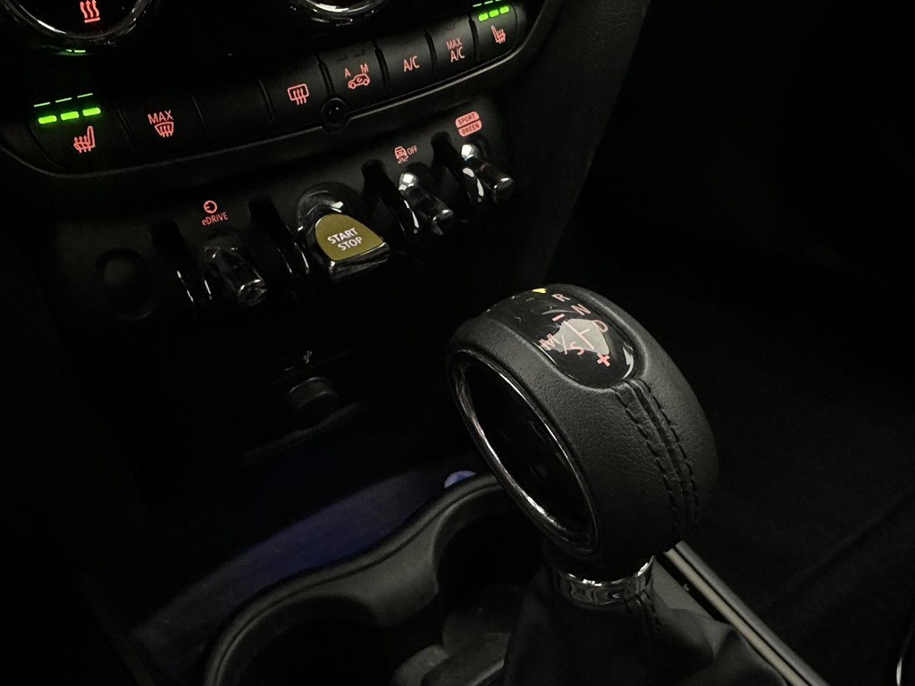 44455367-25.jpg