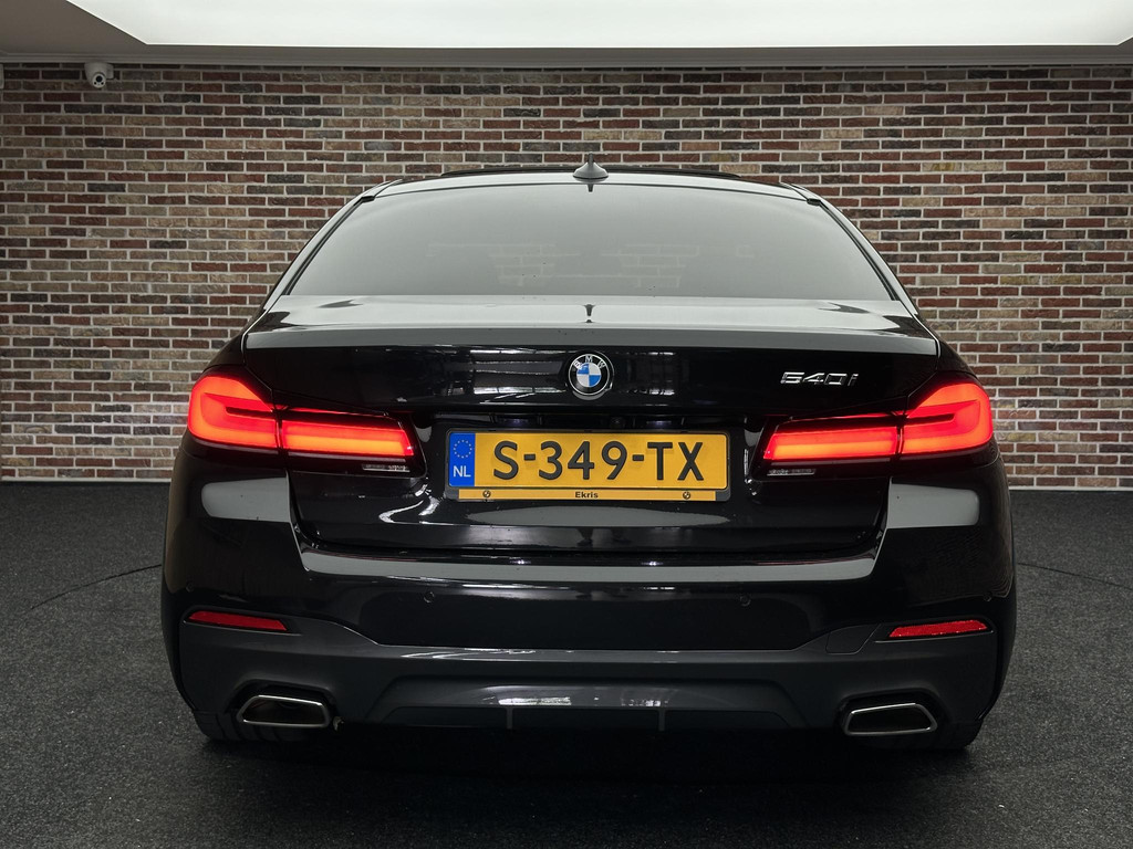 44970043-6.jpg