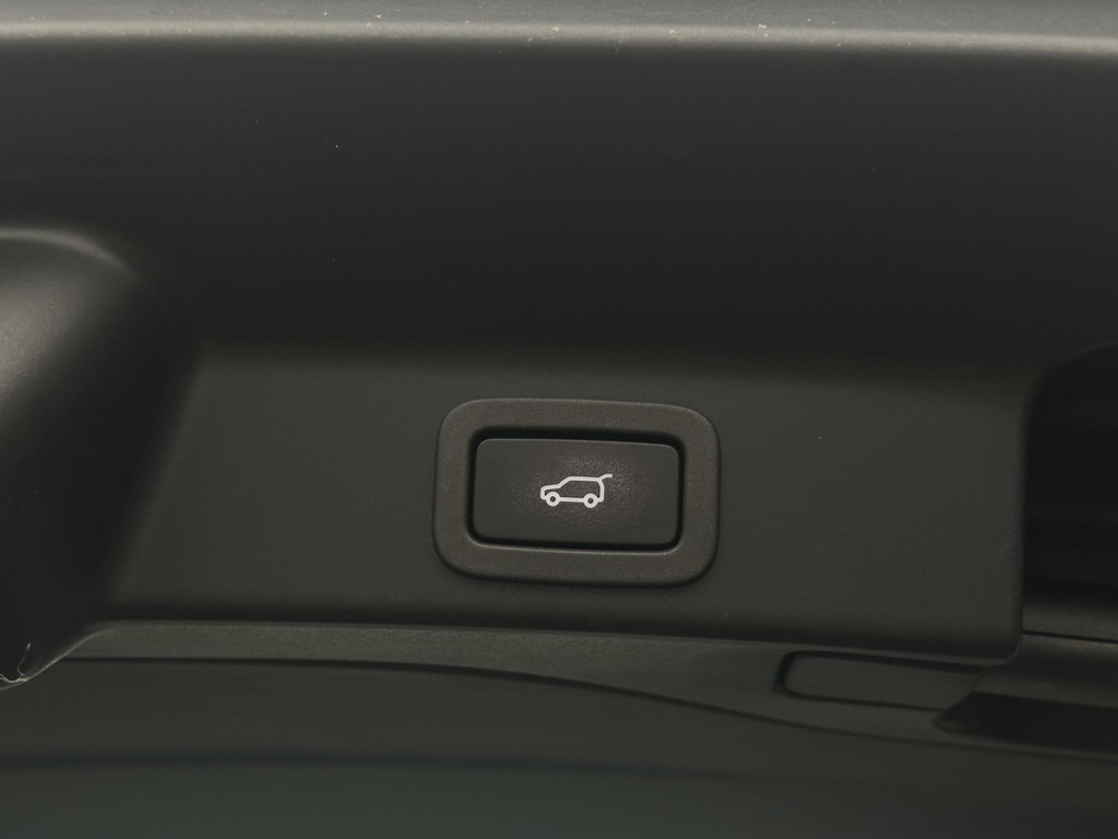 46298179-18.jpg