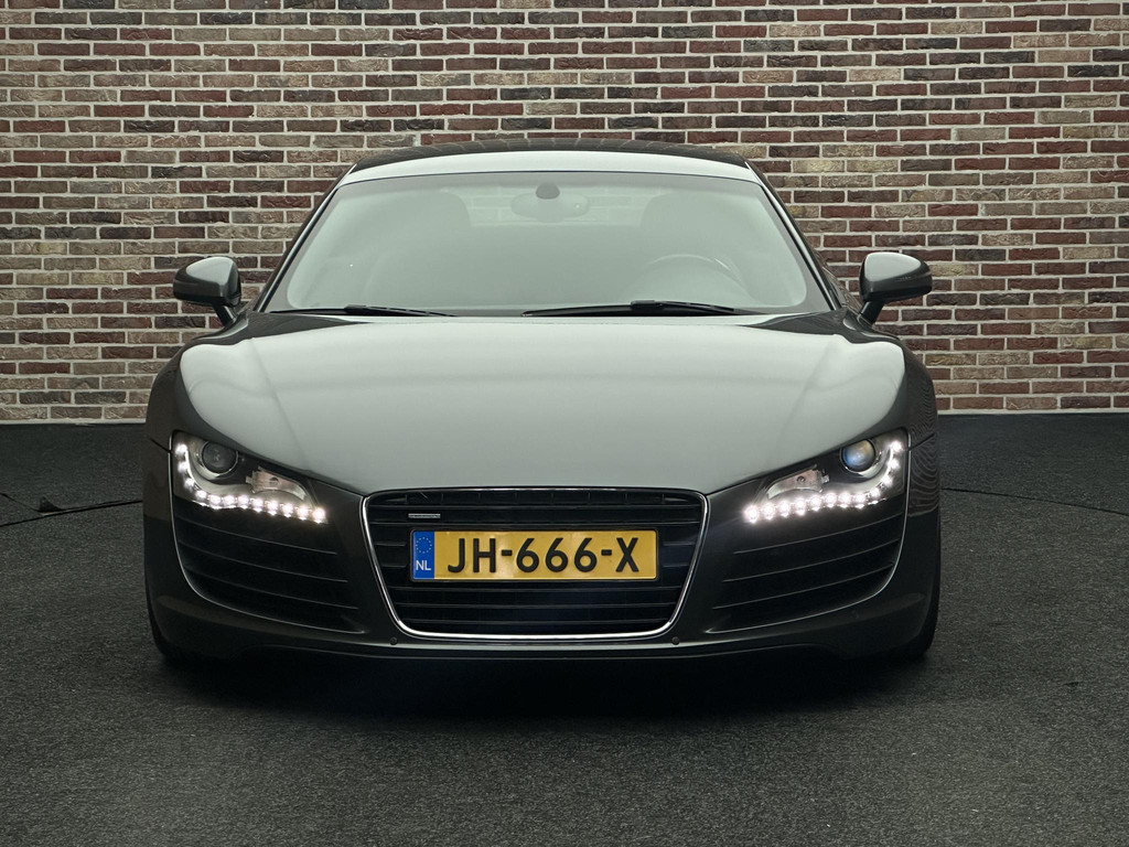 47140937-4.jpg