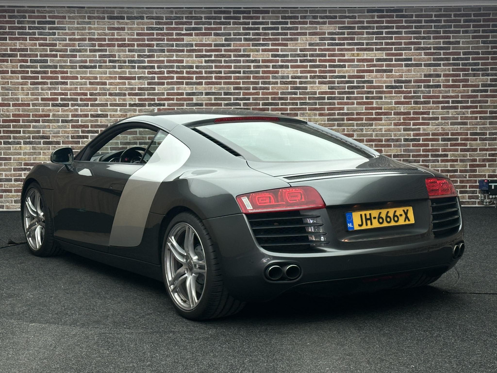 47140937-44.jpg