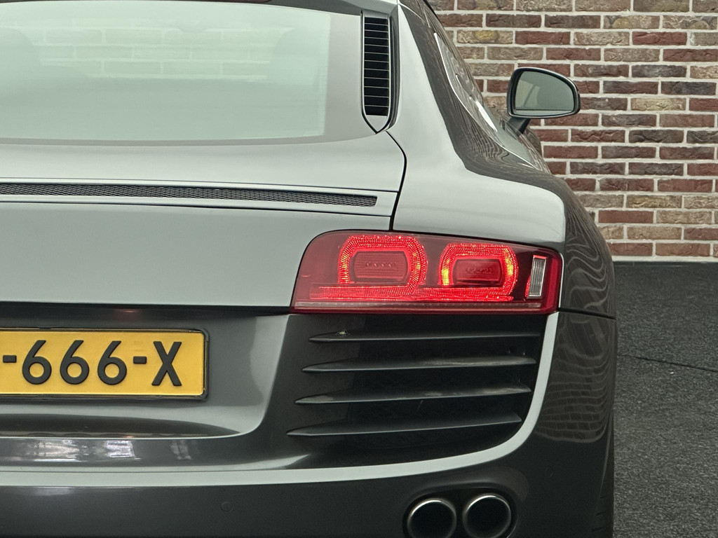 47140937-46.jpg