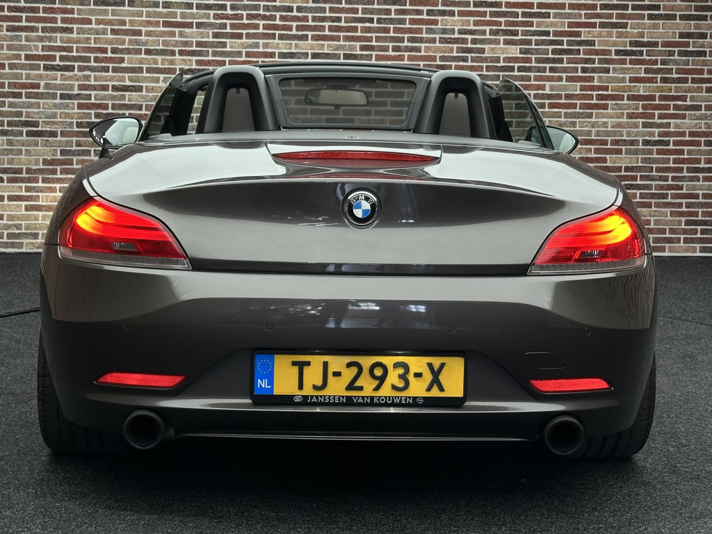 47461390-19.jpg