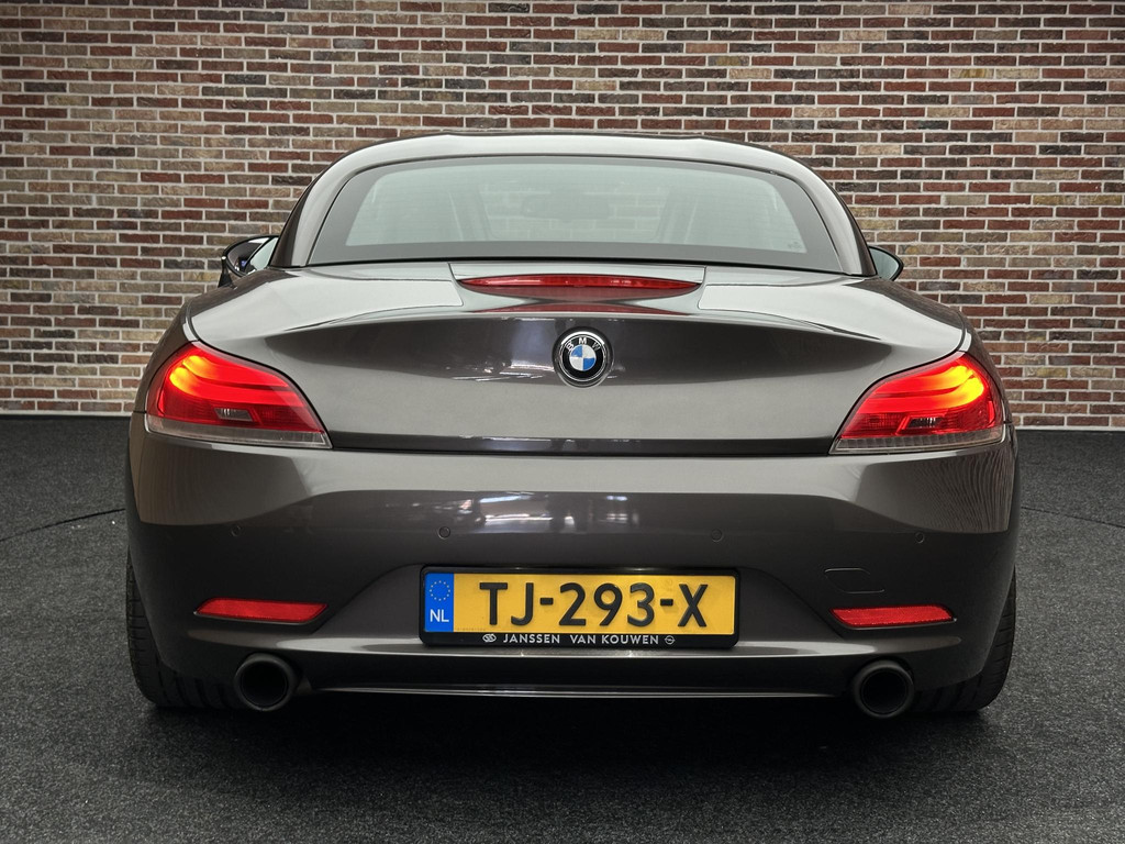 47461390-6.jpg