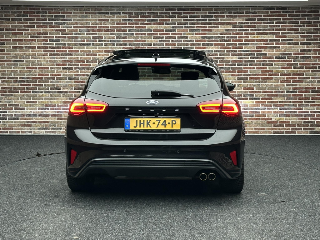 48291329-6.jpg