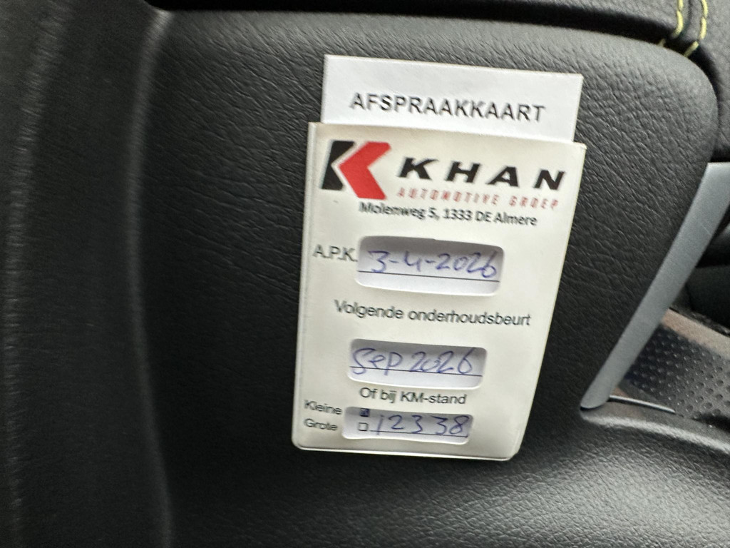 48593397-18.jpg