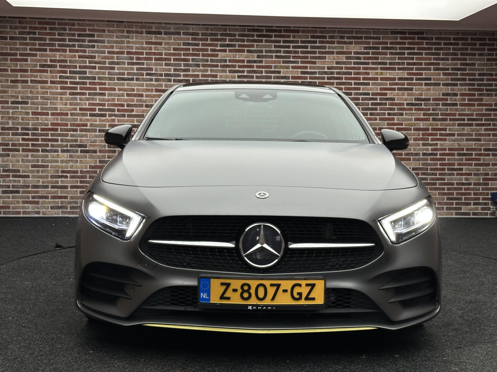 48593397-4.jpg