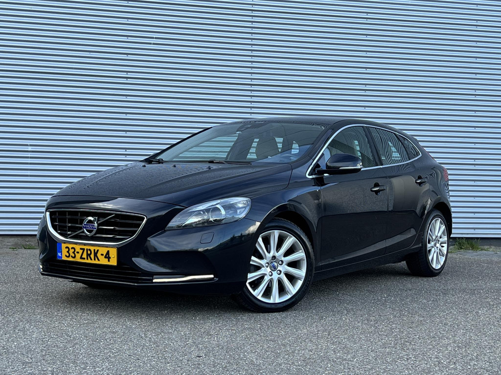31900932
