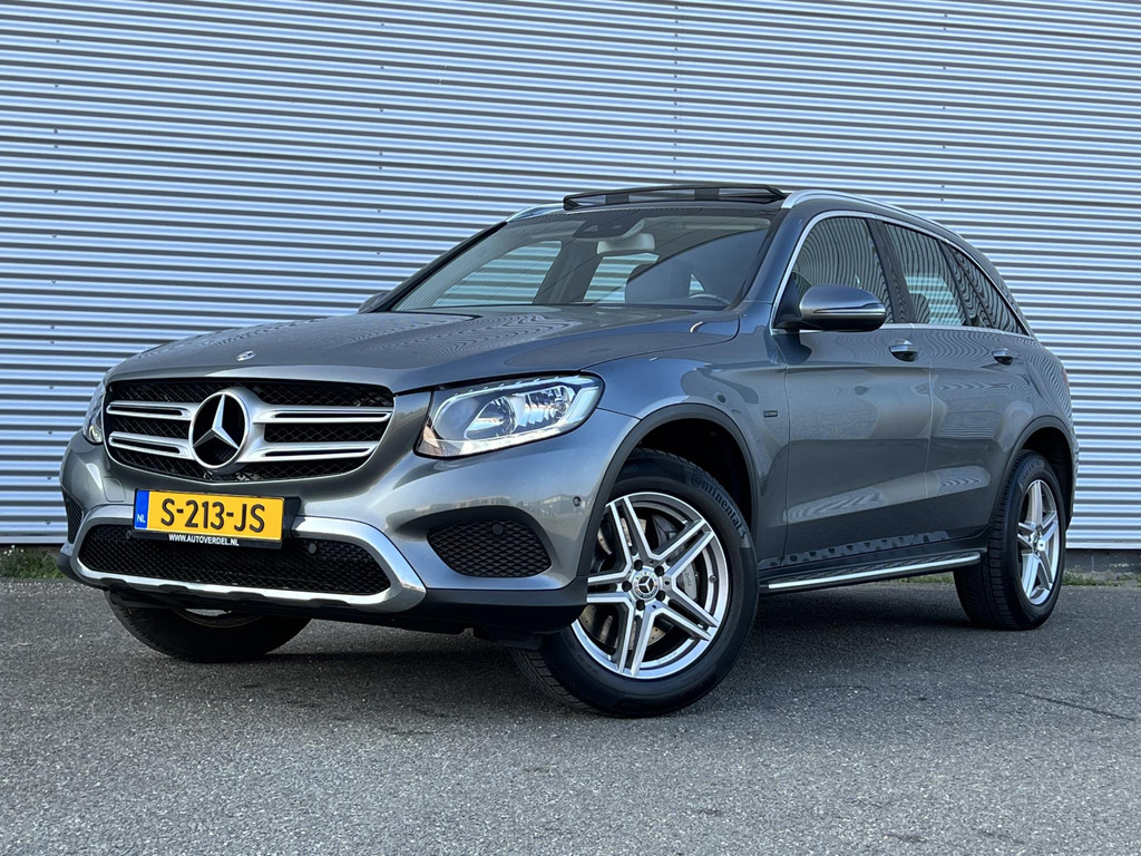 33207884